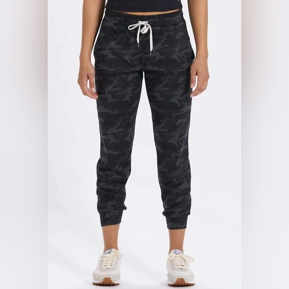 Vuori Black Camo Joggers